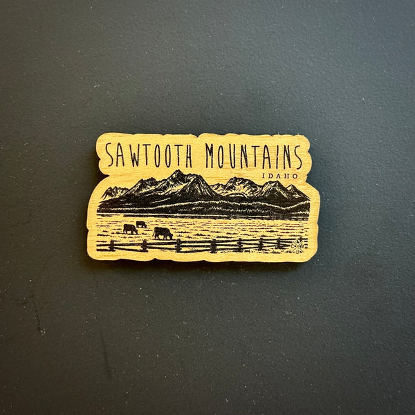 Sawtooth Mountains Idaho Wooden Magnet (Printed)