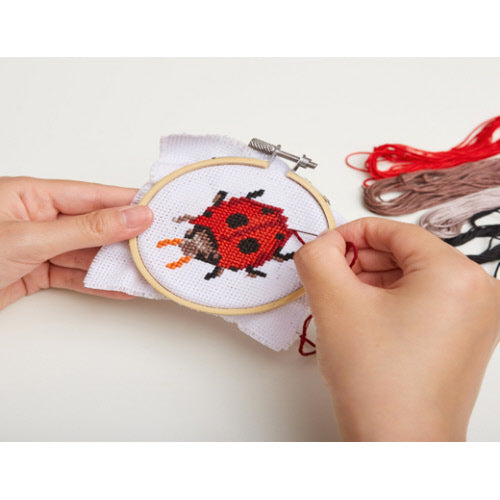 MINI CROSS STITCH KIT - LADYBUG