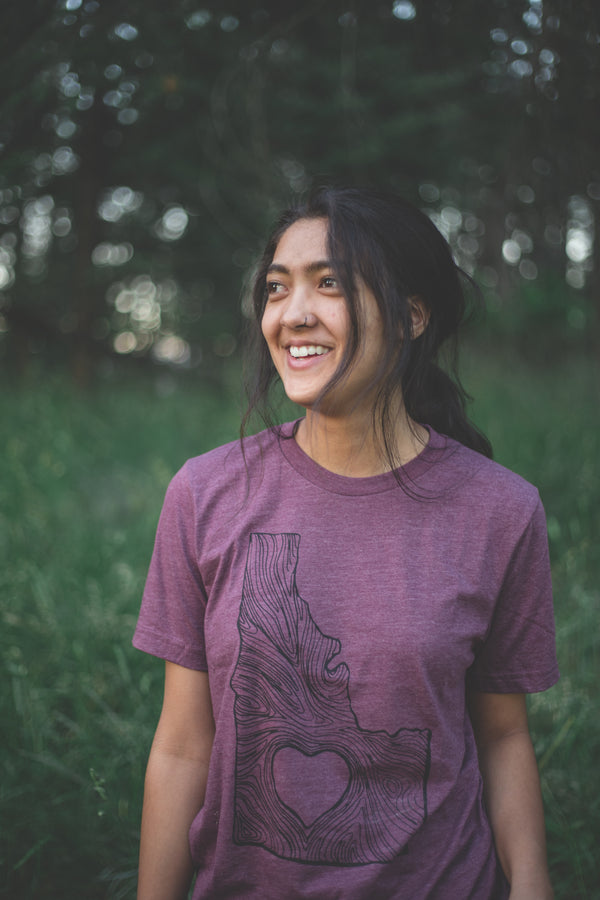 Idaho Wood Grain Maroon Tee